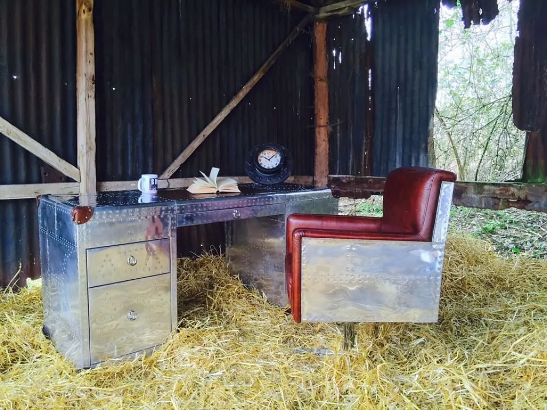 Стол Riveted Aluminium Cover Aviator Office Desk