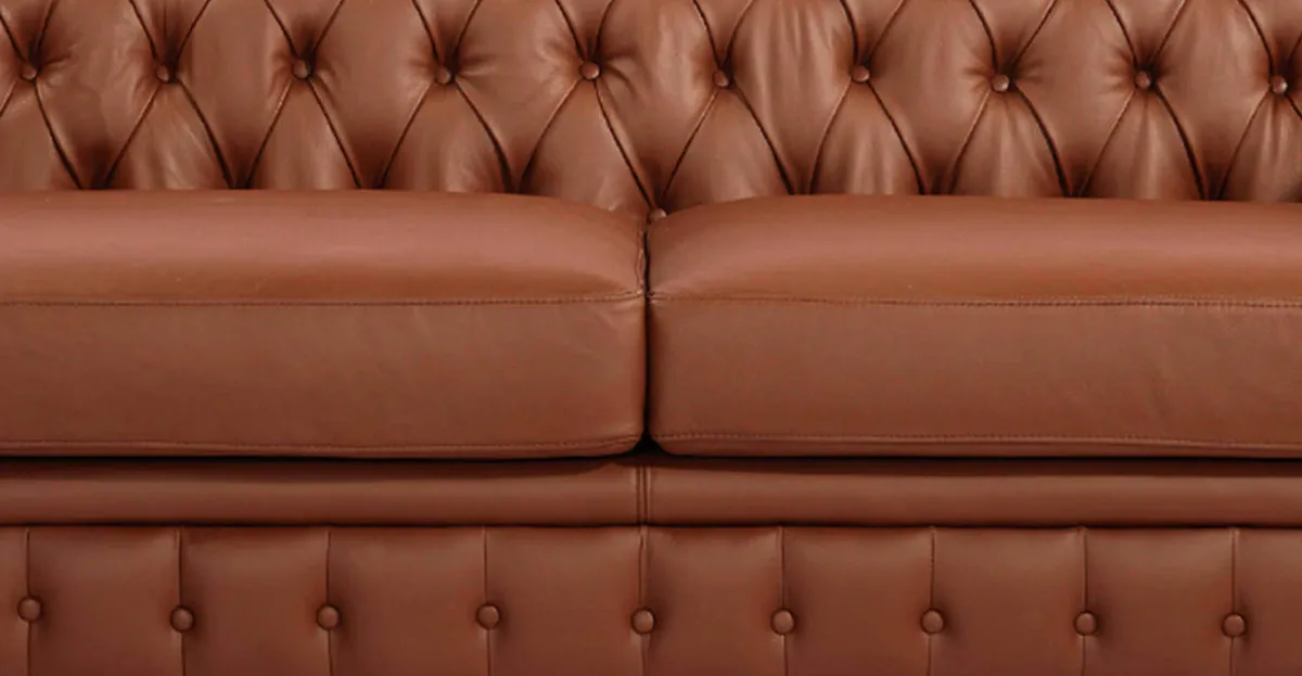 Диван Chesterfield, светло-коричневый